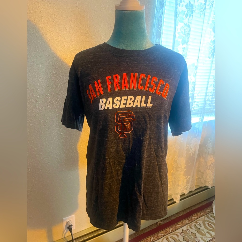 Fanatics: sf giants baseball tee